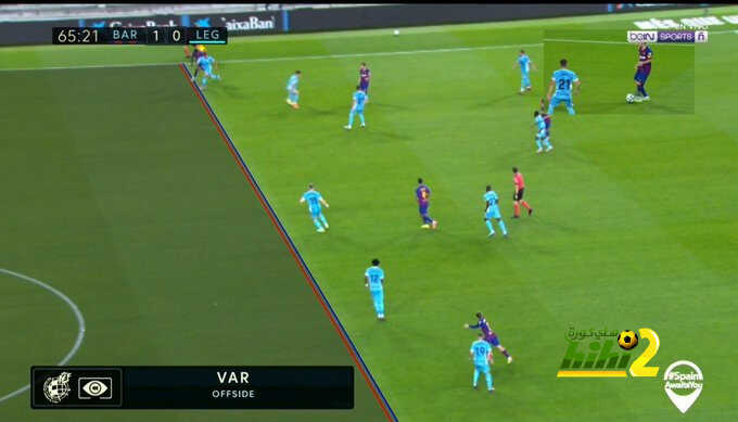 صور تبرز جليا هل انحاز الفار للريال ووقف ضد برشلونة ؟!