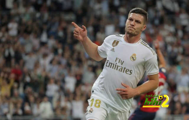 ديلي ميل: ليستر سيتي يدخل سباق التعاقد مع يوفيتش