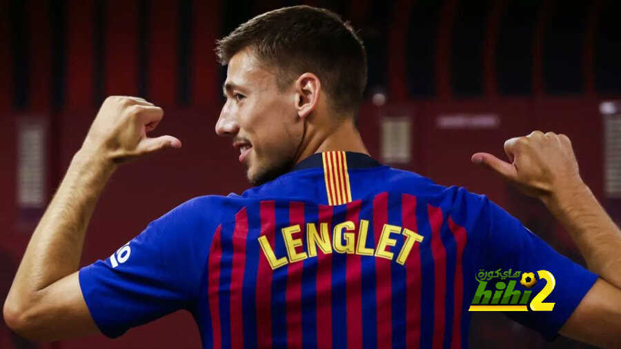 الآس تصطاد في مياه برشلونة العكرة