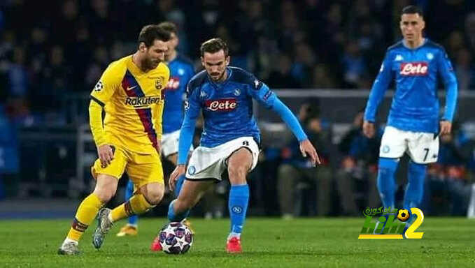 كورونا قد يتسبب في نقل مباراة برشلونة من الكامب نو