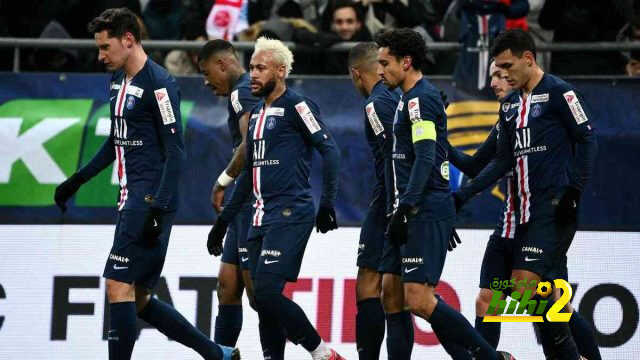 لاعب باريس يتعرض للإصابة بفايروس كورونا