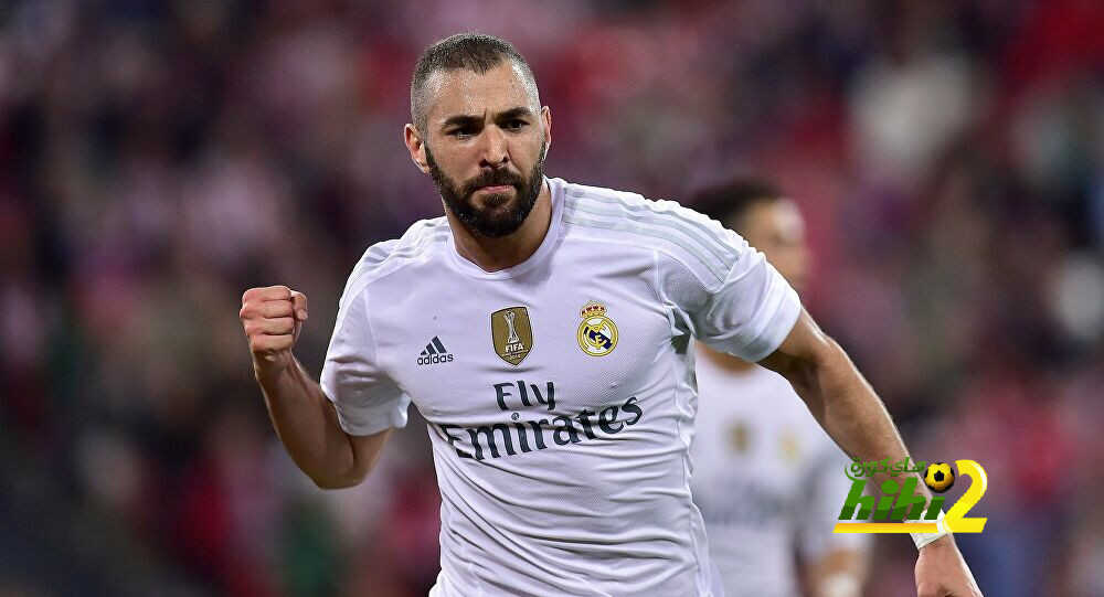 يوفنتوس يتواصل مع ريال مدريد لضم بنزيمة