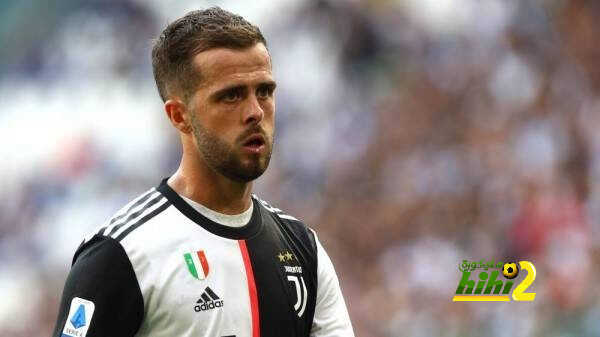 إصابة لاعب برشلونة الجديد بفيروس كورونا