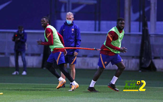 فيديو: شاهد ماذا يفعل أومتيتي في مران برشلونة حتى يستعيد مستواه