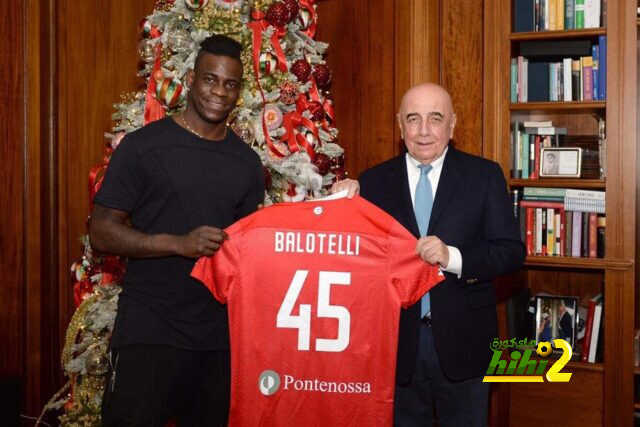 هل يلعب بالوتيلي مع منتخب إيطاليا في يورو 2021 ؟