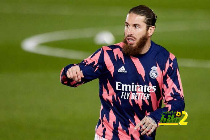 جمهور ريال مدريد مندهش بسبب راموس!