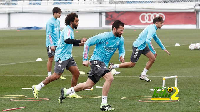 فيديو: تفاصيل رحلة بعثة ريال مدريد إلي هويسكا