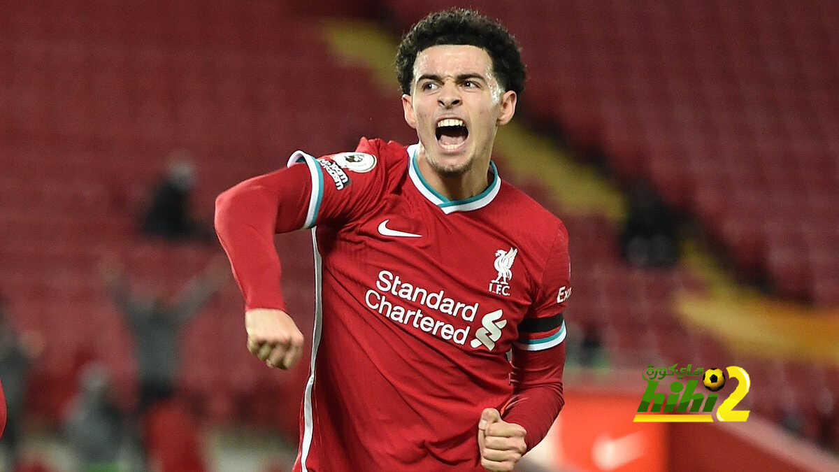 جونز ، أصغر من يفعلها مع ليفربول منذ ستيرلينغ