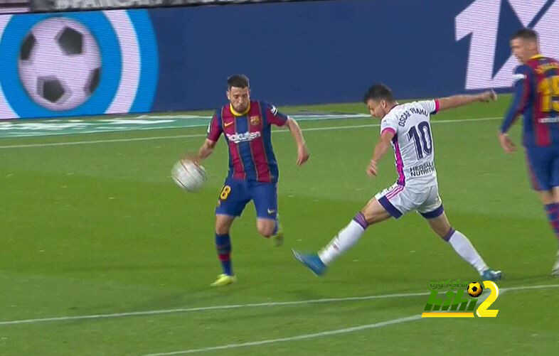 ضربة الجزاء الغير المحتسبة لصالح بلد الوليد على برشلونة