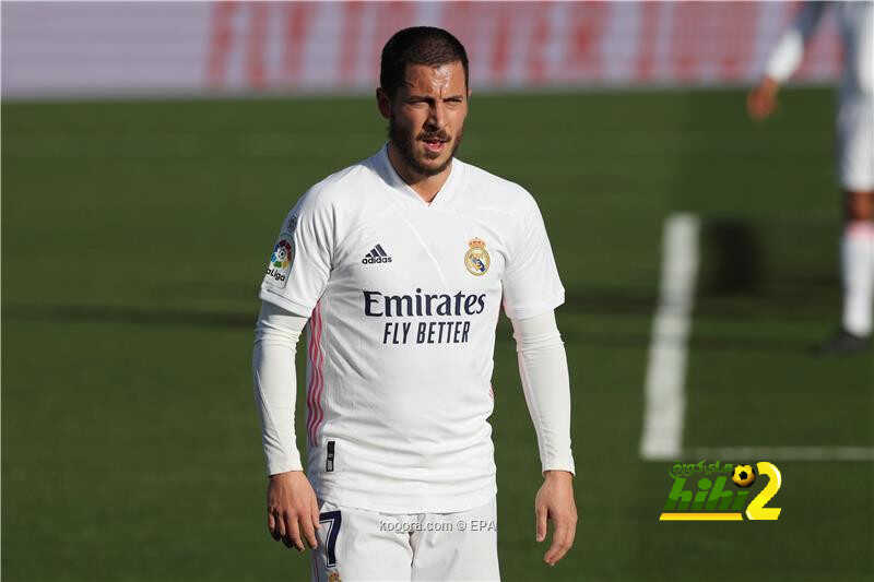 فيديو: هازارد يمطر شباك حراس ريال مدريد بأهداف صاروخية بالتدريبات