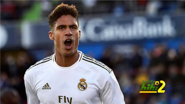 مانشستر يونايتد وتشيلسي يغريان فاران بضعف راتبه!