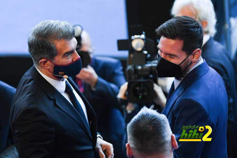 ميسي منقذ رأس لابورتا