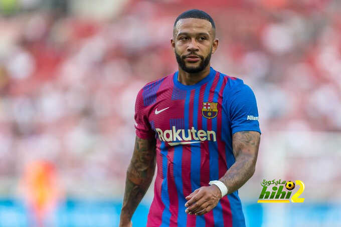 دور ديباي في إقناع ميسي بالبقاء مع برشلونة