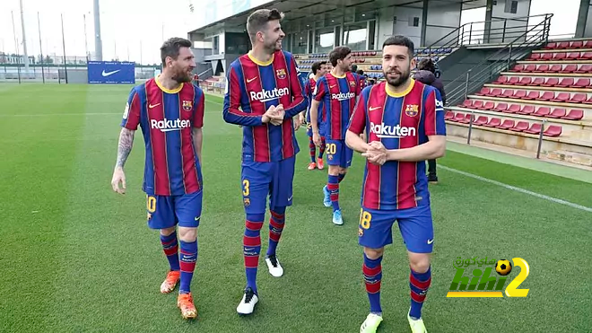 كبار نجوم برشلونة سبب رحيل ميسي من النادي
