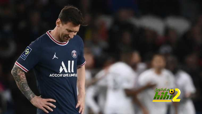 ميسي يكشف الفرق بين برشلونة وباريس