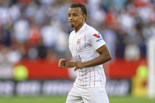 كوندي يرفض برشلونة من أجل البلوز!