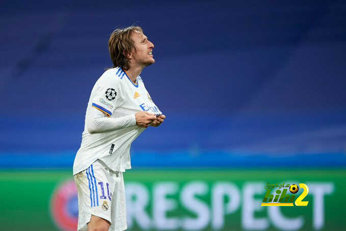 أزمة الراتب العائق الوحيد أمام تجديد عقد مودريتش