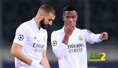 أنشيلوتي يتسلح بثنائي ريال مدريد أمام تشيلسي