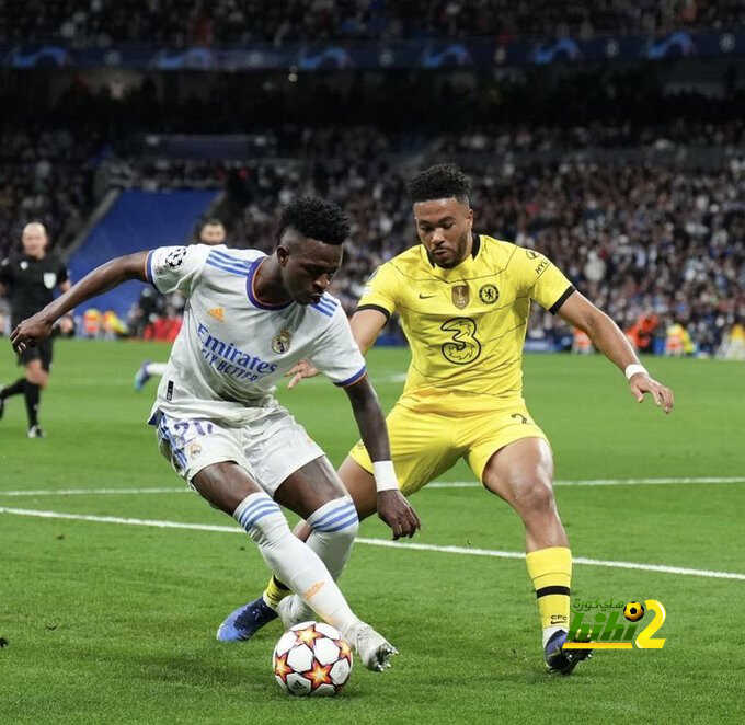 موعد تجديد عقد مودريتش وفينسيوس جونيور مع ريال مدريد