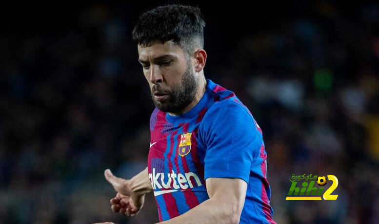قرار غريب من تشافي بعد مباراة رايو فاليكانو .. تعرف عليه!