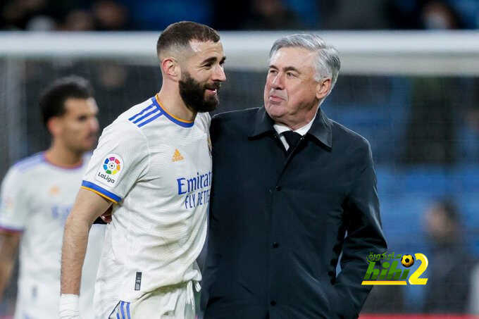سبب بسيط يجعل بنزيما سيفوز بالكرة الذهبية