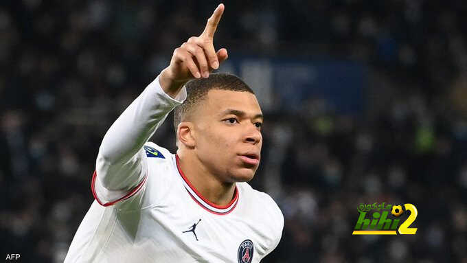 تطور صادم في العلاقة بين مبابي وريال مدريد يمهد لبقاءه مع باريس سان جيرمان