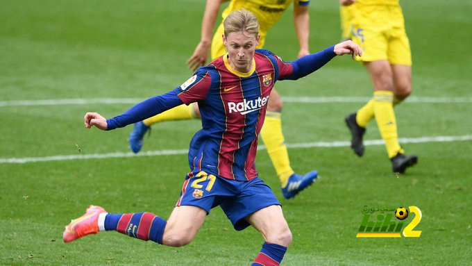 برشلونة يراوغ دي يونج