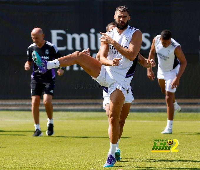 هل بنزيما متراجع بدنيا هذا الصيف؟