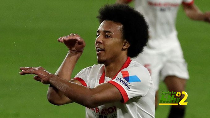 برشلونة يرمي المنديل