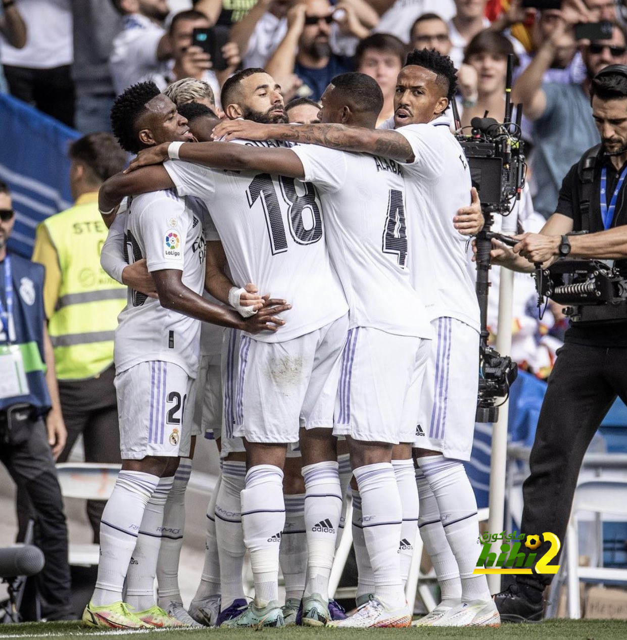 الكلاسيكو يعزز فرص ريال مدريد في التتويج بلقب الليغا و يقلل حظوظ برشلونة