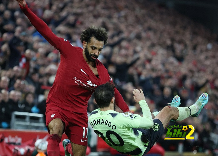 الحكم شاهد ما شفش حاجة.. محمد صلاح يتعرض لمخالفة قوية
