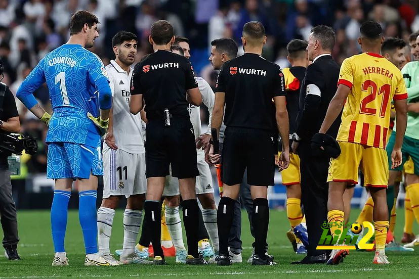 هل لامت إدارة ريال مدريد أنشيلوتي في المكاتب المغلقة ؟