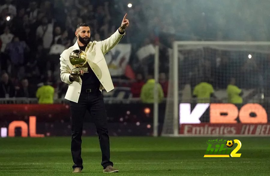 جيرو يحرم بنزيما من حلمه