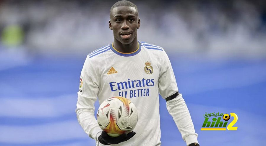لماذا يريد ريال مدريد بيع ميندي الآن ؟