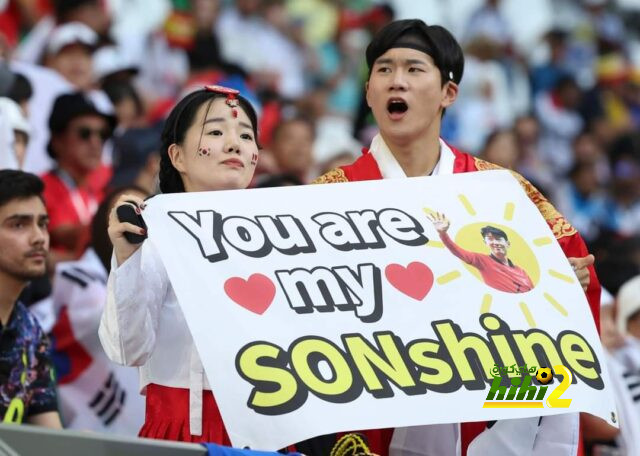 جماهير كوريا تصنع الحدث في مباراة الأوروغواي