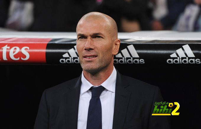 المنتخب الفرنسي ليس السبب خلف رفض زيدان تدريب باريس سان جيرمان.!