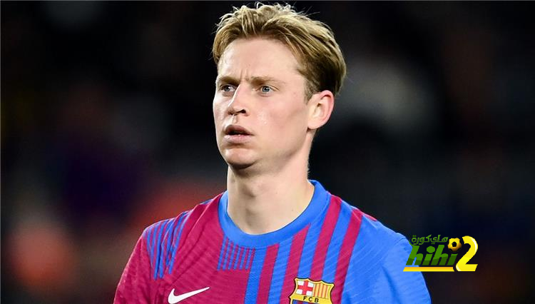 برشلونة يترك الكرة في ملعب فرينكي!