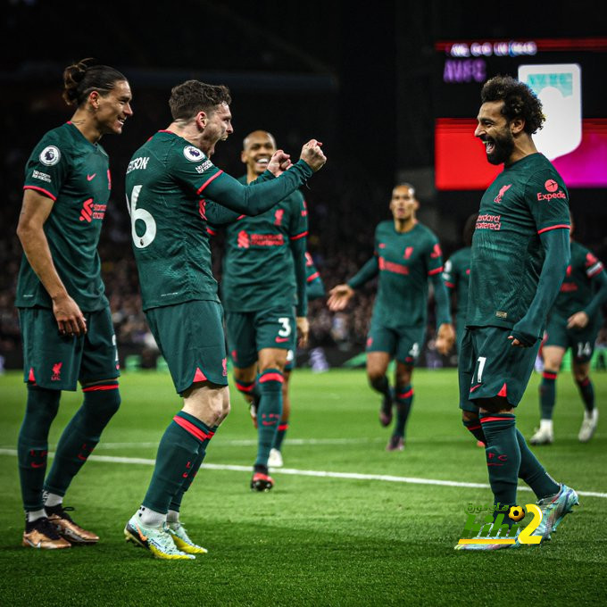 اندرو روبرتسون اكثر المدافعين صناعة للأهداف في تاريخ الدوري الممتاز
