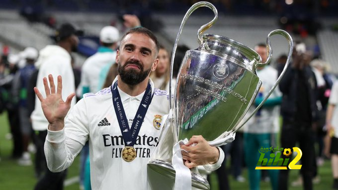 خطة ريال مدريد في سوق الإنتقالات بالنسبة لمركز الظهير الأيمن