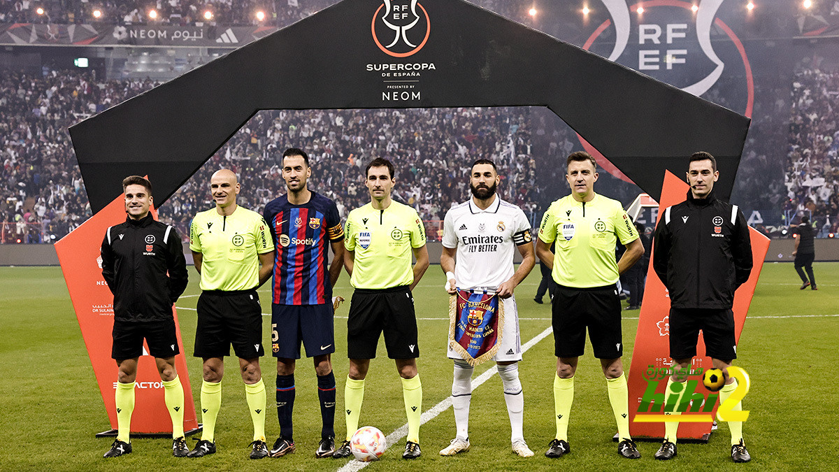 برشلونة يتقدم أمام ريال مدريد بثنائية في الشوط الأول