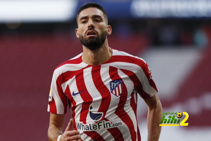 أتلتيكو مدريد يتحدى برشلونة