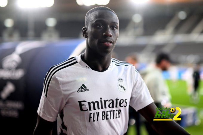 لهذا السبب جمهور ريال مدريد غير حزين على إصابة ميندي