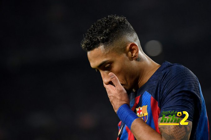 تشافي لم يعاقب رافينها …من عاقب رافينها هو اللاعب نفسه !