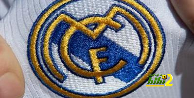 ريال مدريد يتعاقد رسميا مع  قائد فريق فالنسيا
