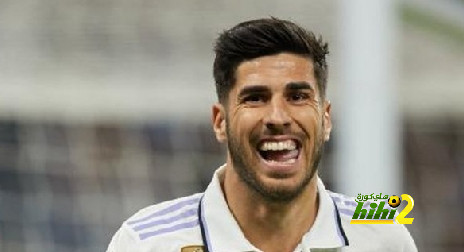 أسينسيو يقترب من توقيع عقد 4 مواسم مع باريس