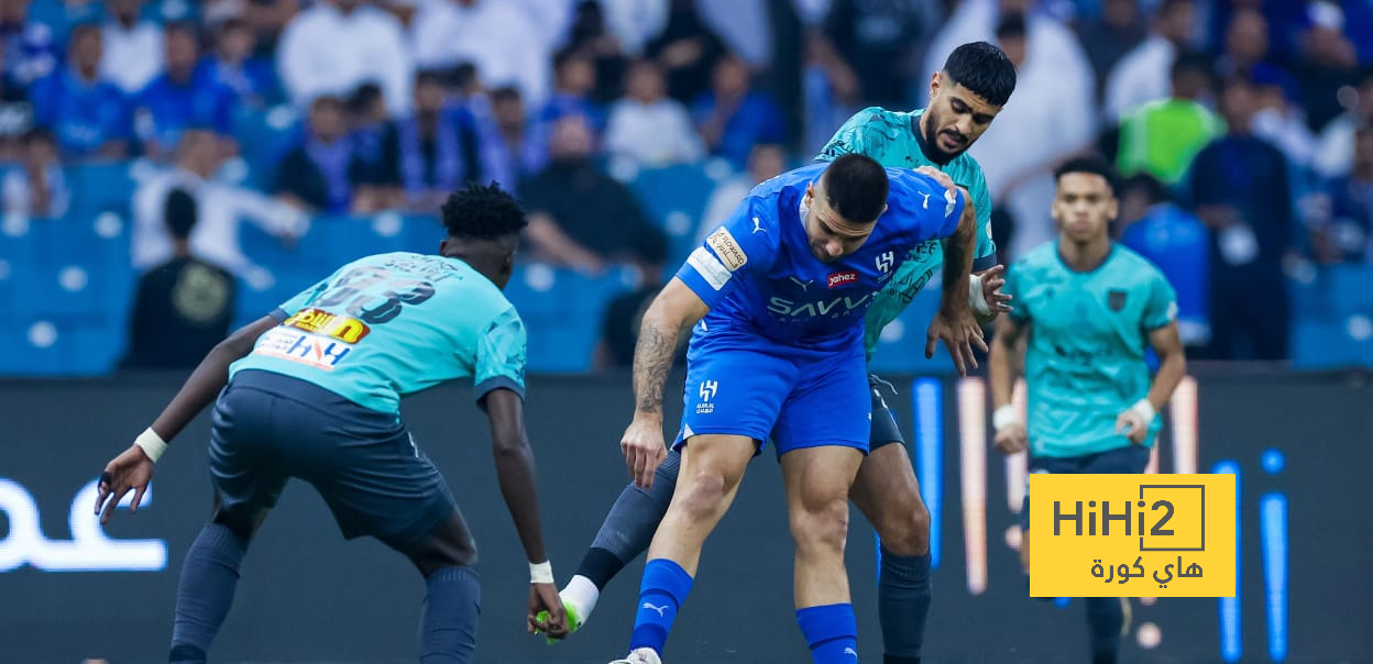 شوط أول سلبي بين الهلال والتعاون
