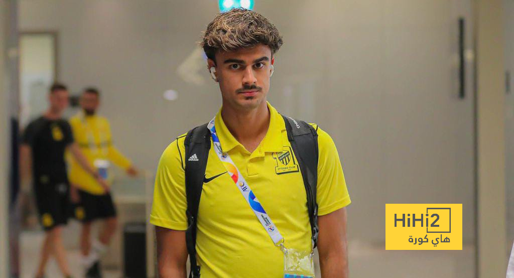أسوأ لاعب في الاتحاد بالشوط الأول أمام أجمك