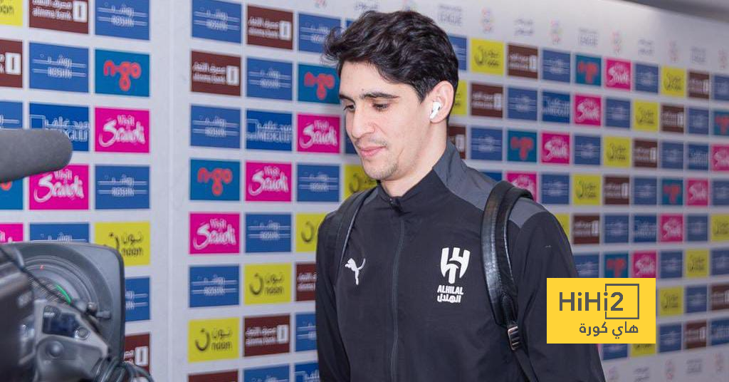 تقييم ياسين بونو في الشوط الأول أمام أبها