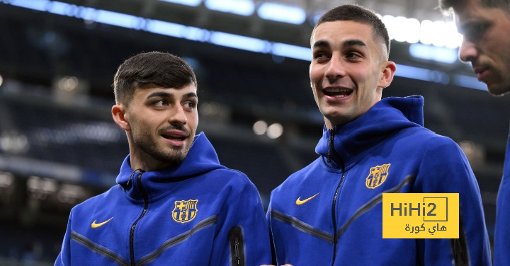 برشلونة يصل ملعب السانتياجو برنابيو قبل لقاء الريال