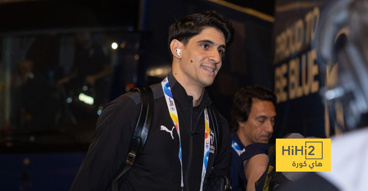 الهلال يصل ملعب المملكة أرينا
